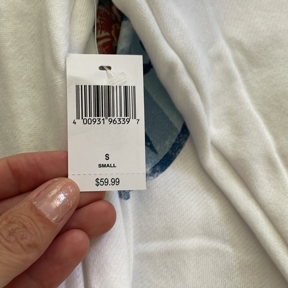 NWT Expedition Everest Hoodie Disney Yeti - Size S - Picture 2 of 5